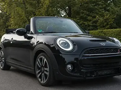 Gebraucht Mini Cooper S Cabriolet Essential 178 PS (130 kW) 2021 Schwarz Cabrio
