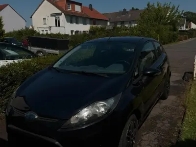 Gebraucht Ford Fiesta 60 PS (44 kW) 2009 Schwarz Kleinwagen