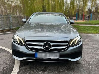 gebraucht Mercedes E220 