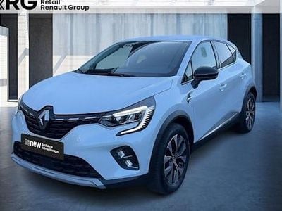 Begagnad Renault Captur Techno 158 HK (116 kW) 2023 Vit SUV