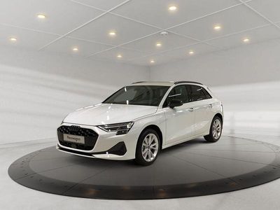 Neu Audi A3 Advanced 204 PS (150 kW) 2025 Weiß Limousine