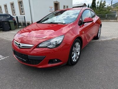 Opel Astra GTC