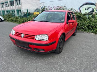 VW Golf IV