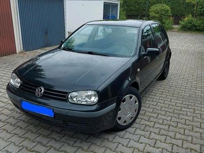 VW Golf IV