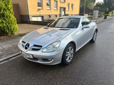 Gebraucht Mercedes SLK200 163 PS (119 kW) 2005 Silber Cabrio