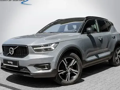 Gebraucht Volvo XC40 R-Design 163 PS (119 kW) 2021 Grau SUV