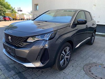 Gebraucht Peugeot 3008 Allure 131 PS (96 kW) 2022 Grau SUV