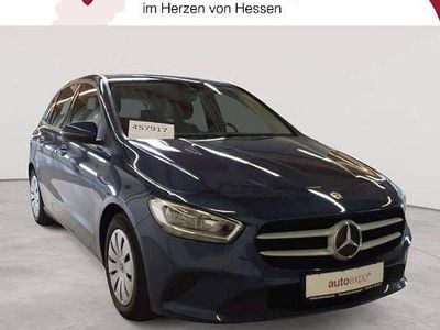 Mercedes B200