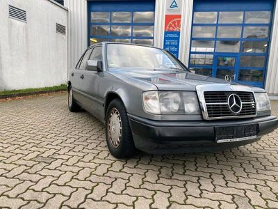 gebraucht Mercedes E230 