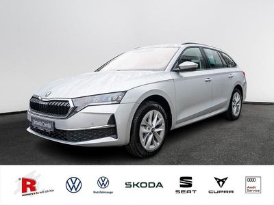 Silber Gebraucht 2025 Skoda Octavia Selection Kombi | 32.990 € (Fairer Preis)