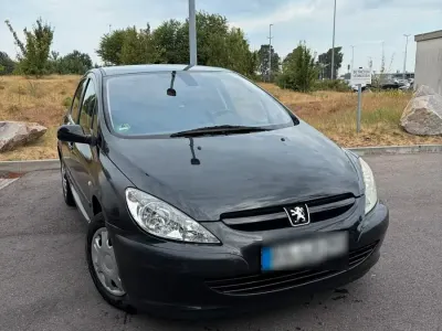 Gebraucht Peugeot 307 109 PS (80 kW) 2004 Schwarz Limousine