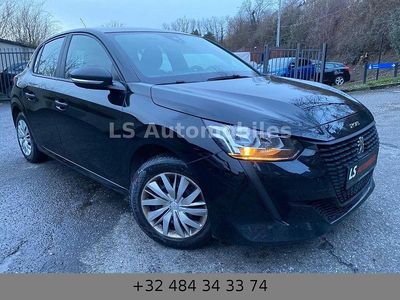 Gebraucht Peugeot 208 75 PS (55 kW) 2022 Schwarz Kleinwagen