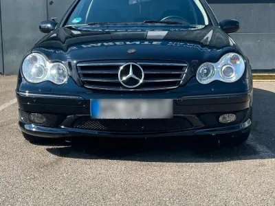 Gebraucht Mercedes C230 Sport Edition 203 PS (149 kW) 2006 Schwarz Limousine