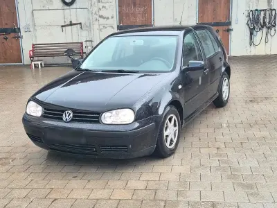Gebraucht VW Golf IV 75 PS (55 kW) 2002 Schwarz Limousine