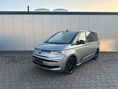 Gebraucht VW Multivan Edition 150 PS (110 kW) 2024 Grau Van / Kleinbus