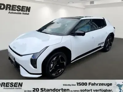 Używany Kia EV4 GT-Line 150 kW (204 KM) 2025 Biały Hatchback
