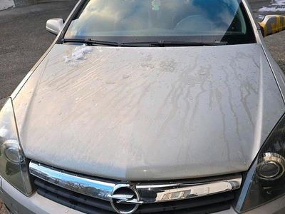 Opel Astra GTC