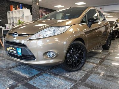 Gebraucht Ford Fiesta Titanium 97 PS (71 kW) 2012 Braun Limousine