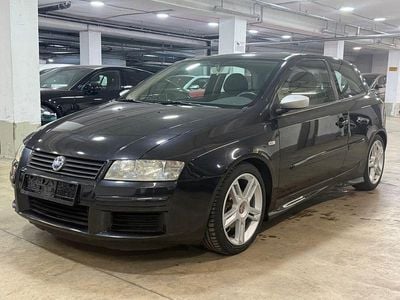 Second-hand Fiat Stilo 170 CP (125 kW) 2004 Negru Berlinǎ