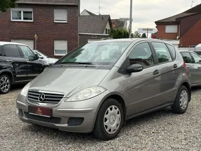 Gebraucht Mercedes A160 82 PS (60 kW) 2005 Kometgrau  metalliclack Kleinwagen