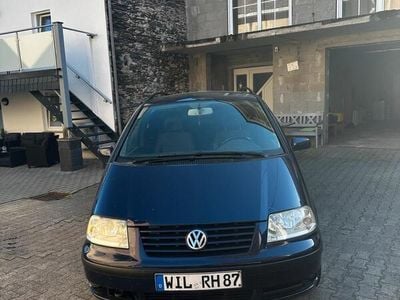 VW Sharan