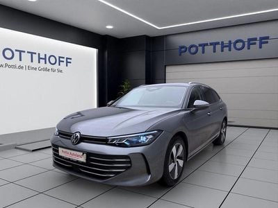 Gebraucht VW Passat Business 204 PS (150 kW) 2025 Grau Kombi