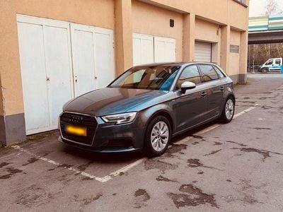 Gebraucht Audi A3 Sport 150 PS (110 kW) 2018 Grau Limousine