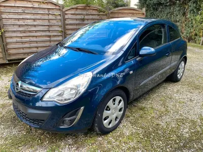 Używany Opel Corsa 86 KM (63 kW) 2012 Niebieski Hatchback