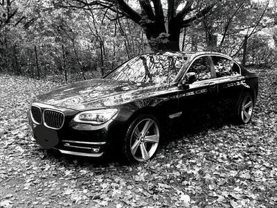 BMW 730