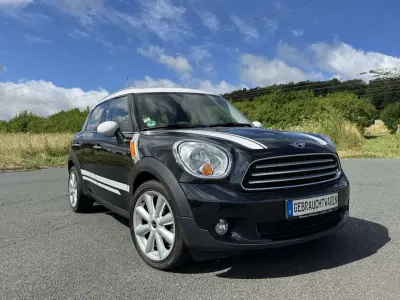 Gebraucht Mini Cooper Countryman 122 PS (89 kW) 2011 Absolute black metallic SUV