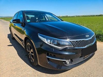 Second-hand Kia Optima 141 CP (103 kW) 2016 Negru Berlinǎ