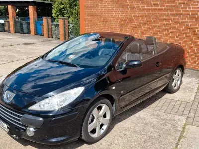 Gebraucht Peugeot 307 CC 140 PS (102 kW) 2008 Schwarz Cabrio