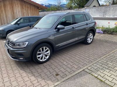 gebraucht VW Tiguan 2.0 TSI 132kW DSG 4MOTION Highline Hi...