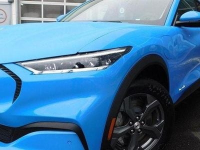 Blau Gebraucht 2022 Ford Mustang Mach-E Basis SUV | 29.990 € (Fairer Preis)