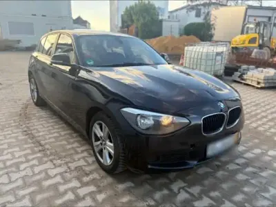 Gebraucht BMW 116 2015 Schwarz Kleinwagen