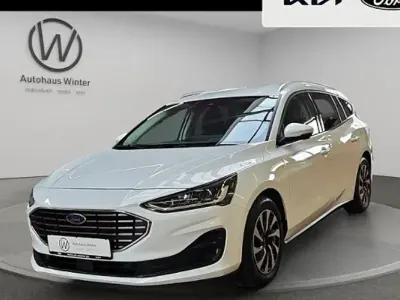 Gebraucht Ford Focus Titanium 120 PS (88 kW) 2022 Weiß Kombi