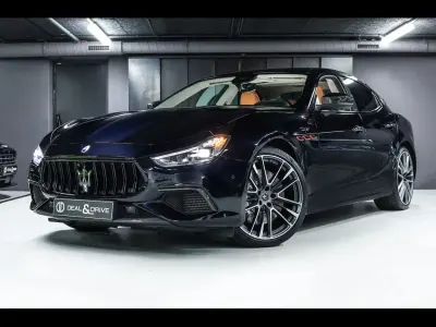Gebraucht Maserati Ghibli 581 PS (427 kW) 2023 Blau Limousine