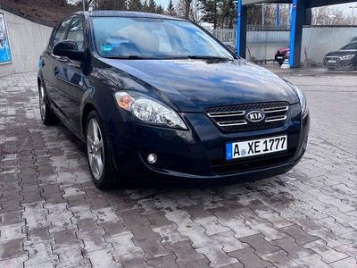 Gebraucht Kia Ceed 140 PS (102 kW) 2009 Schwarz Kleinwagen