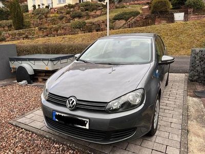 Gebraucht VW Golf VI Comfortline 122 PS (89 kW) 2010 Grau Kleinwagen