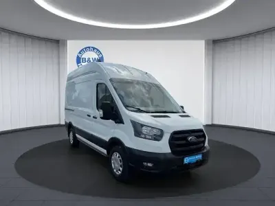 Używany Ford Transit Trend 131 KM (96 kW) 2024 Biały Minivan