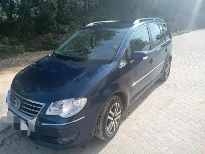 Gebraucht VW Touran 140 PS (102 kW) 2008 Blau Van / Kleinbus