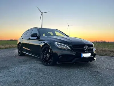 Gebraucht Mercedes C63 AMG AMG 476 PS (350 kW) 2016 Schwarz Limousine