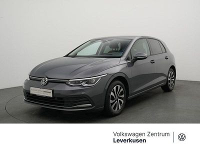 Gebraucht VW Golf VIII Active 150 PS (110 kW) 2023 Delfingrau Limousine