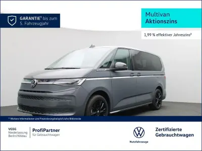 Gebraucht VW Multivan Style 150 PS (110 kW) 2025 Grau Van / Kleinbus