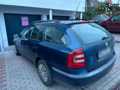 Gebraucht Skoda Octavia 105 PS (77 kW) 2006 Blau Kombi