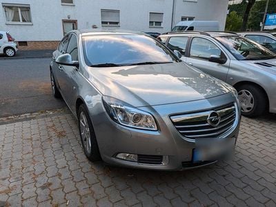 Gebraucht Opel Insignia 140 PS (102 kW) 2012 Silber Limousine
