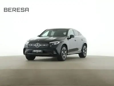 Używany Mercedes GLC200 AMG 204 KM (150 kW) 2026 Szary SUV