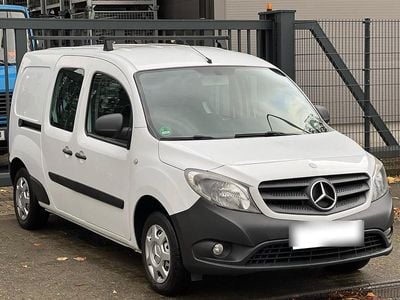 Mercedes Citan 111