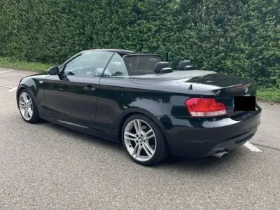 Gebraucht BMW 118 Cabriolet M Sport 143 PS (105 kW) 2009 Schwarz Cabrio