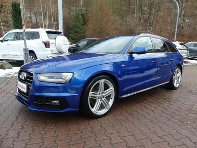 Blau Gebraucht 2015 Audi A4 S-Line Kombi | 15.990 € (Fairer Preis)